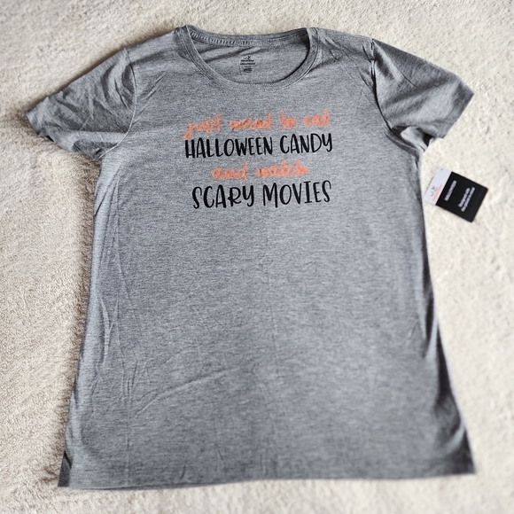 Tops - NWT women's Halloween t-shirt JUST WANT TO EAT CANDY AND WATCH MOVIES size M XXL